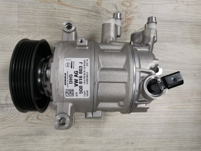 Запчасть компрессор кондиционера VW Passat 2015- B8 1.4TFSI 5Q0816803H новая Компрессор кондиционера VW Passat 2015- B8 1.4TFSI 5Q0816803H новая