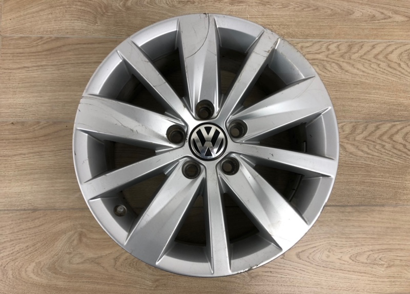 Диск колесный литой VW Passat 2011-2015 B7 3AA601025 контрактная