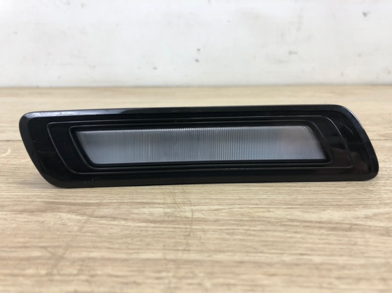 Фонарь подсветки LED Audi Q7 2015- 4M 4M0947169 контрактная