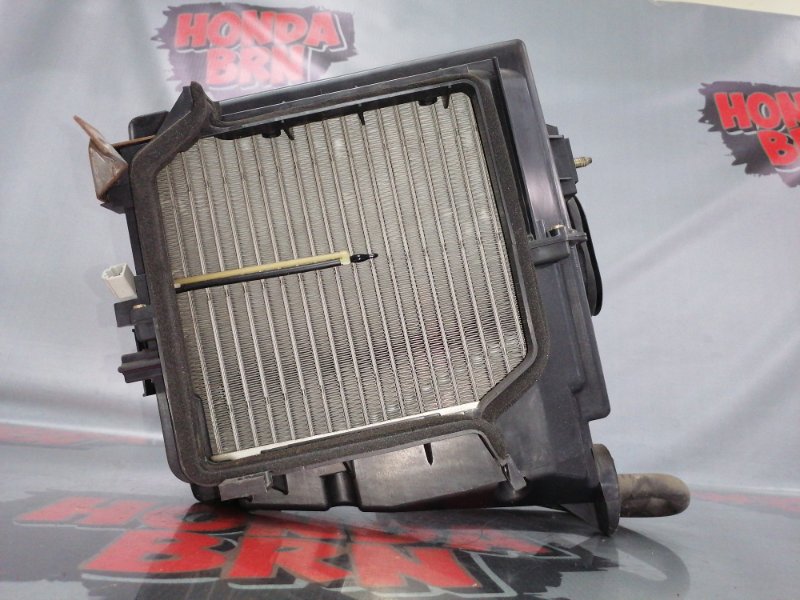 Испаритель кондиционера StepWGN 2002 RF4 K20A Испаритель кондиционера StepWGN 2002 RF4 K20A