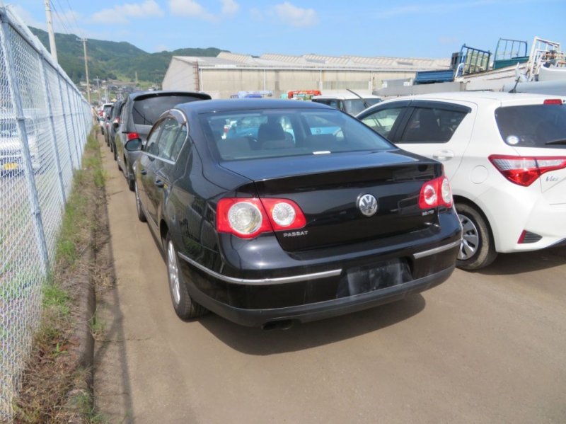 Фольксваген пассат красноярск. Фольксваген п 15. Фольксваген п5. Volkswagen Passat 2005 тюнинг.