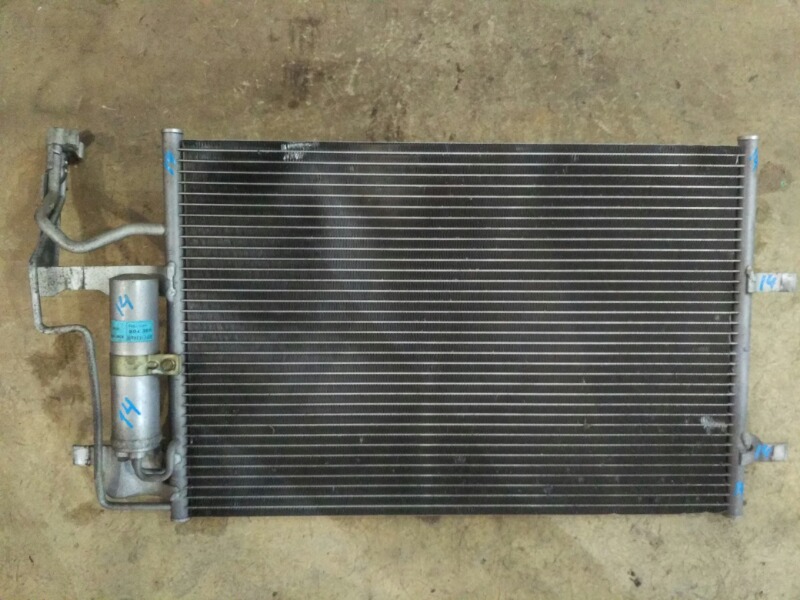 Радиатор кондиционера Mazda Axela 2003-2010 BK BPYK6148Z контрактная