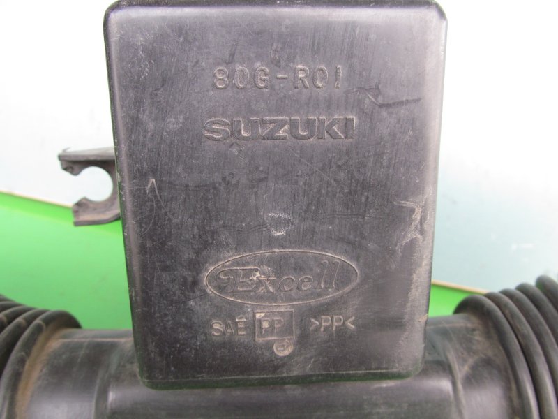 Воздухозаборник Suzuki Ignis HT M13A
