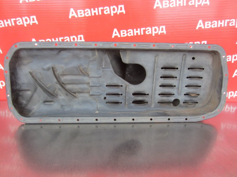 Поддон двигателя Nissan Cefiro A31 RB20