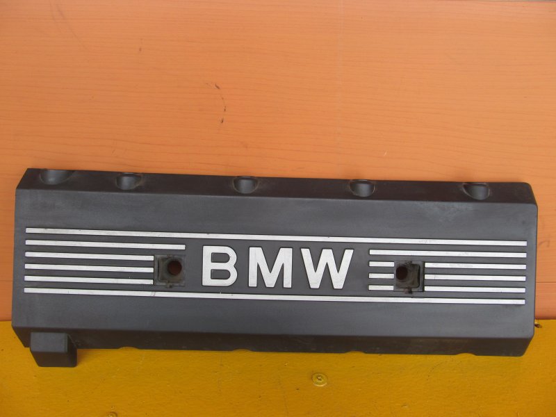 Крышка двигателя правая BMW 5-Series 2001 E39 M62B35TU 11-12 1702857 Б/У