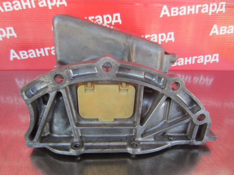 Поддон двигателя Toyota Vitz SCP90 1KR