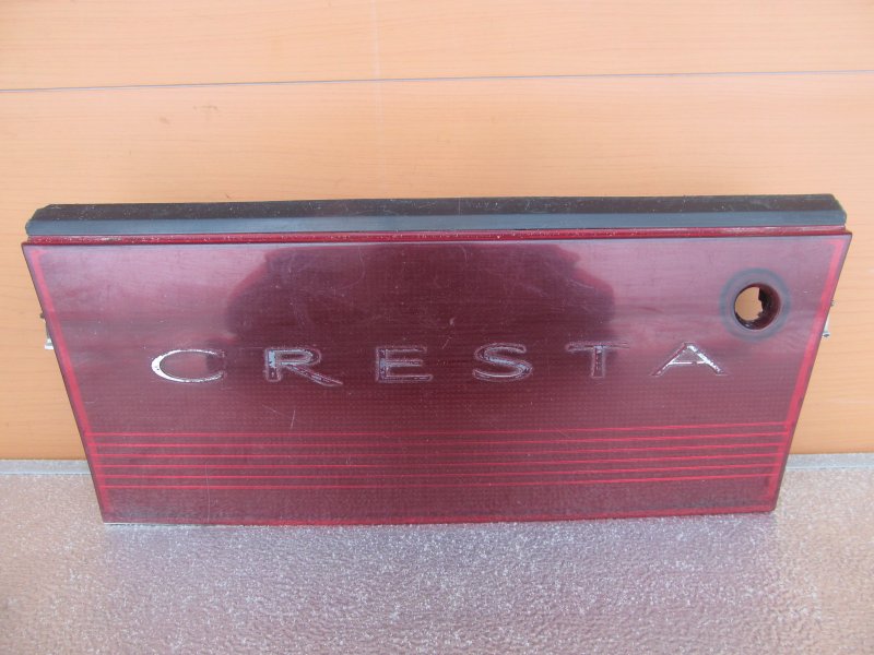 Накладка крышки багажника Toyota Cresta 1994 GX90 Б/У