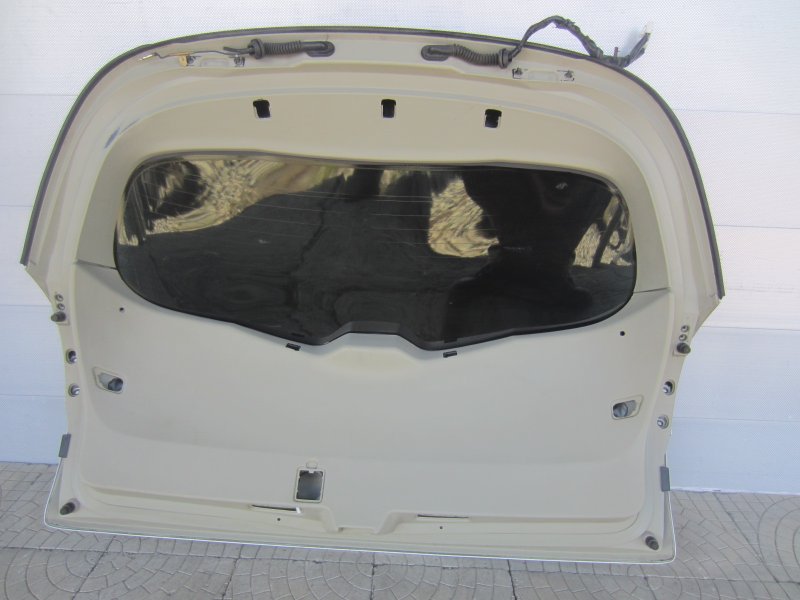 Крышка багажника задняя FX S50 2003