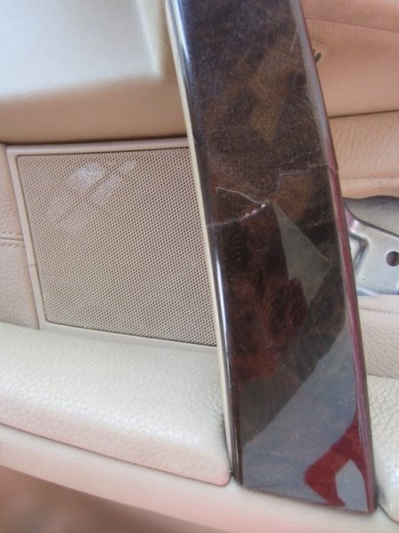 Обшивка двери передняя E60 2006 N52B30