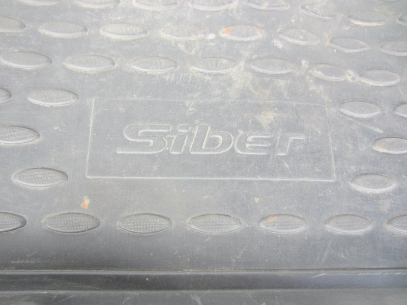 Коврик багажника Sebring JR 2001