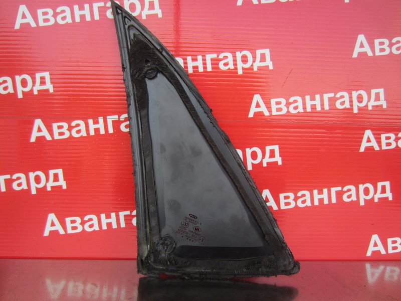 Форточка задняя Very A13 2011 SQR477F