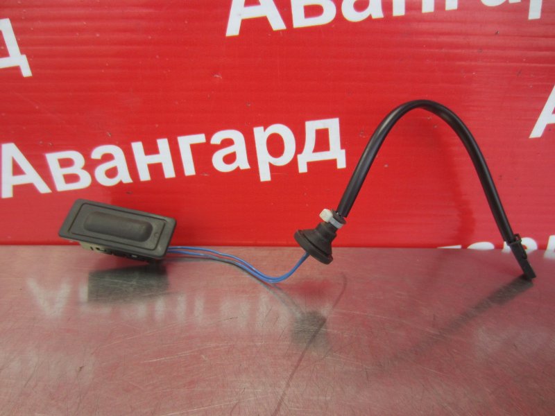 Кнопка открывания багажника Chevrolet Aveo 2012 T300 F16D4 96940890 Б/У