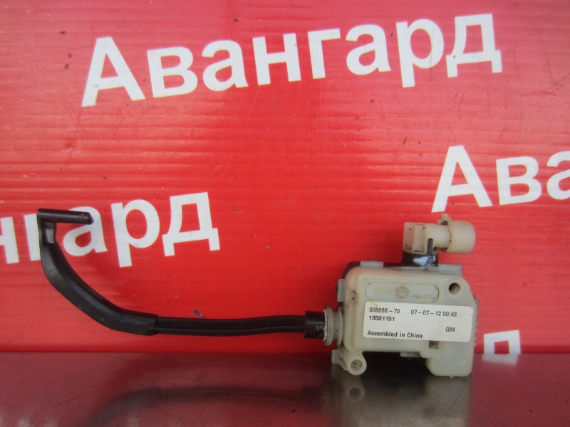 Замок лючка топливного бака Chevrolet Aveo 2012 T300 F16D4 96845386 Б/У