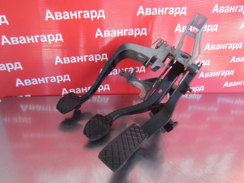 Педальный узел Volkswagen Passat 1999 B5 8D1721140D Б/У