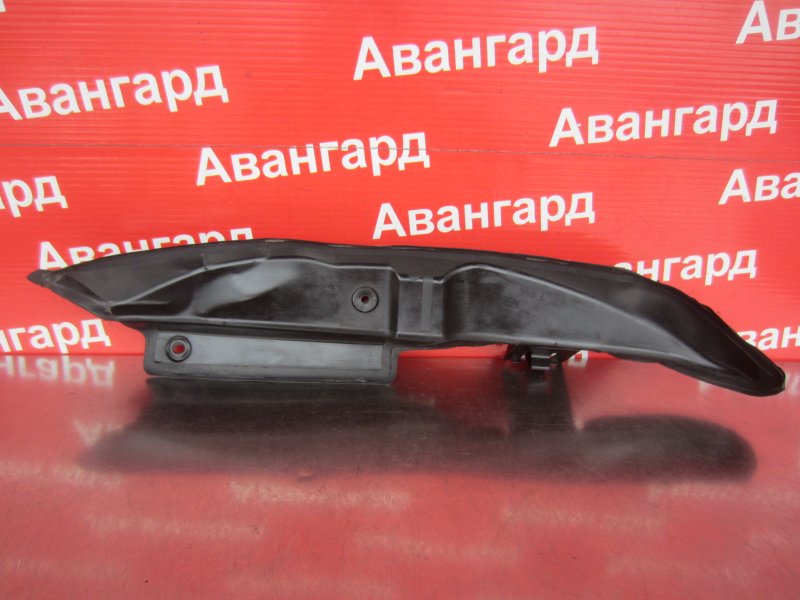 Пыльник крыла передний левый Volkswagen Passat 1999 B5 ARM 3B0821111A Б/У