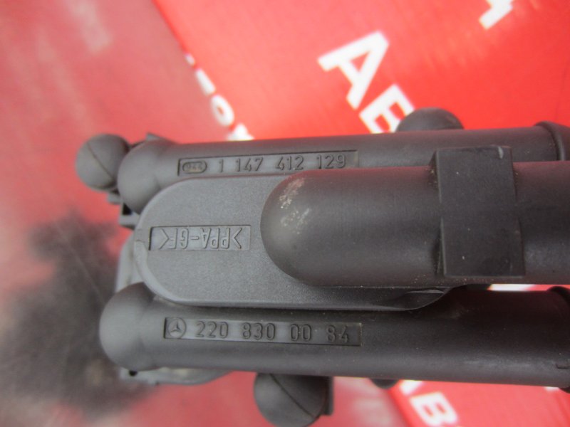 Клапан отопителя W220 1999 М113