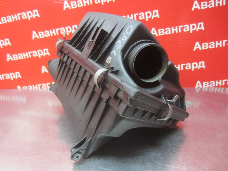 Корпус воздушного фильтра Vectra 1997 B X16XEL