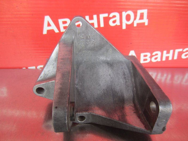 Кронштейн Bluebird Sylphy 2003 G10 QG18