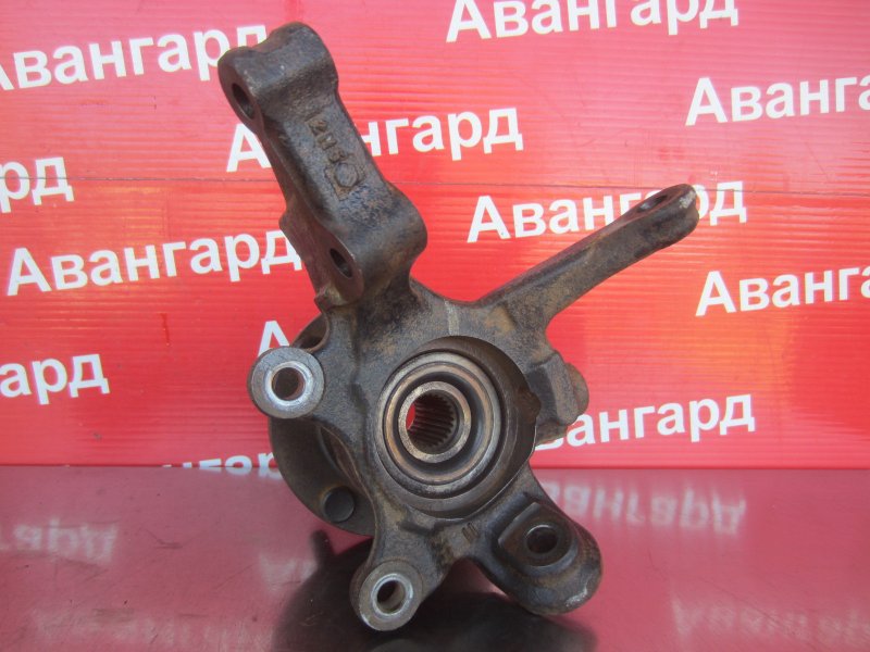 Кулак в сборе передний правый Bluebird Sylphy G10 2003 QG18