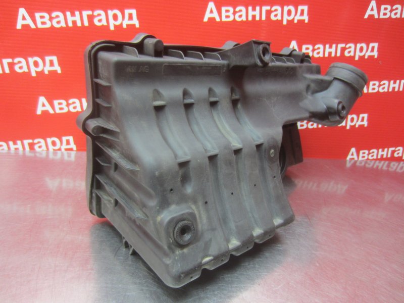 Корпус воздушного фильтра Polo Mk4 2006 9N3 BUD