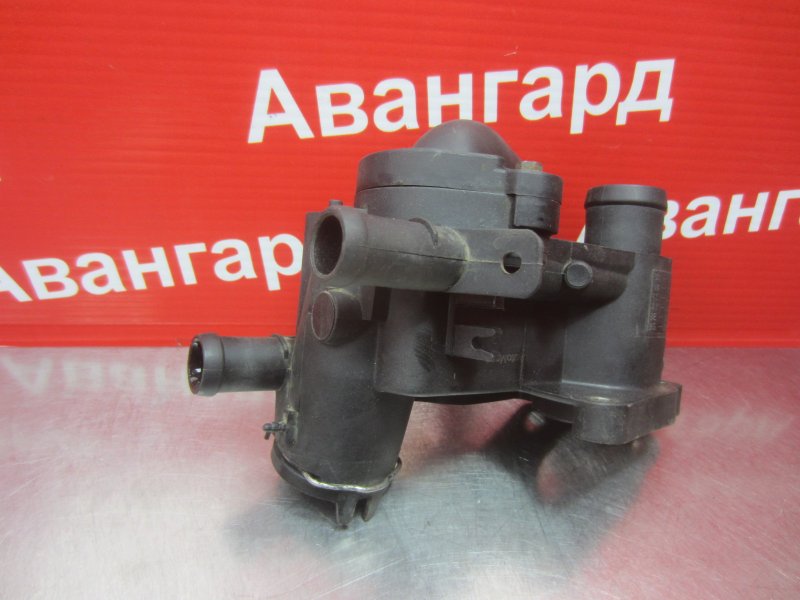 Корпус термостата в сборе Polo Mk4 2006 9N3 BUD