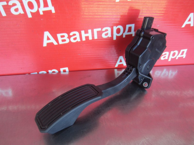 Педаль газа Toyota Corolla 2007 E150 1ZR-FE 1988007310 Б/У