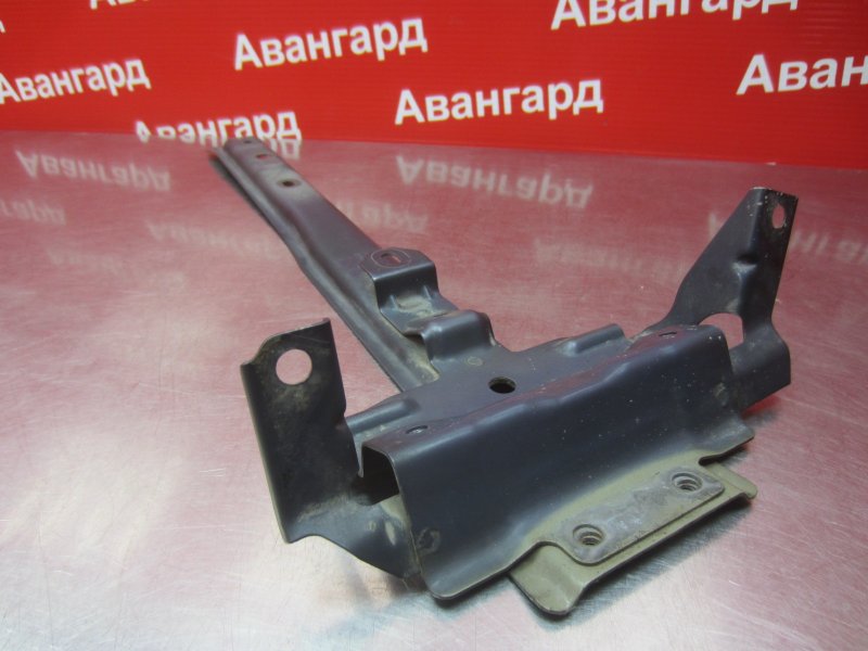 Панель передняя Grandis 2006 DBA-NA4W 4G69