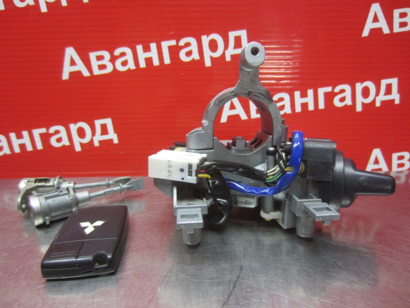 Замок зажигания Mitsubishi Grandis DBA-NA4W 4G69