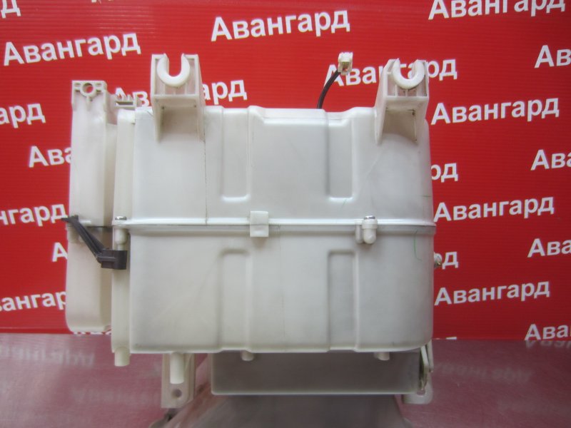 Корпус печки Diamante 1996 F31A 6G73