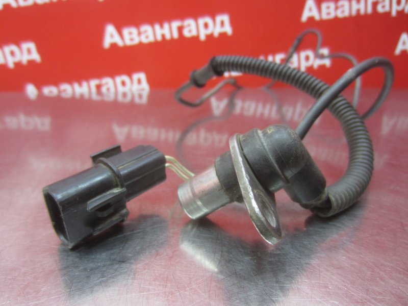 Датчик ABS передний Diamante 1996 F31A 6G73