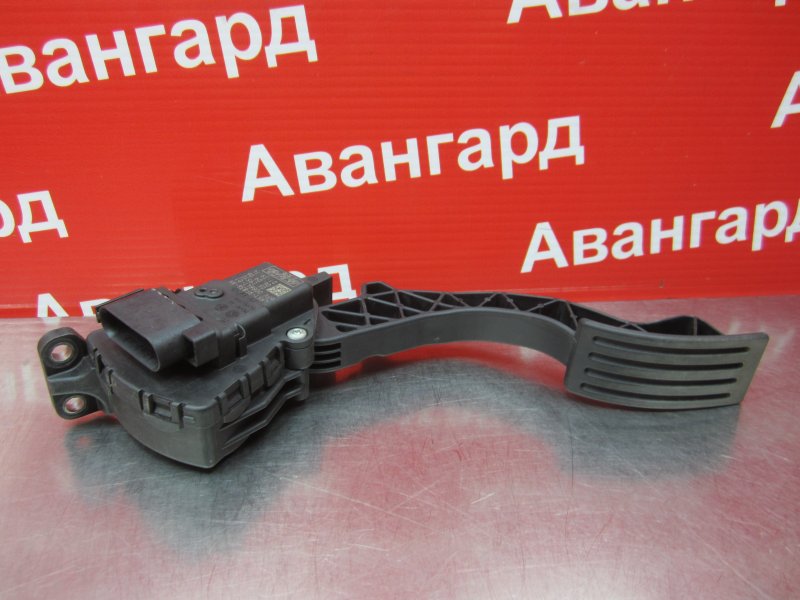 Педаль газа Ford Focus 2007 2 QQDB 4M519F836AH Б/У