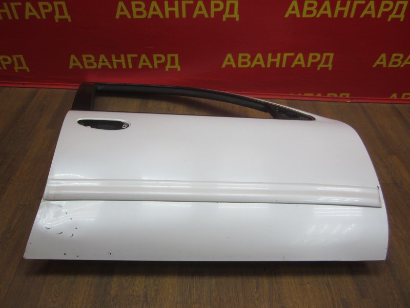 Дверь передняя правая Maxima 1998 A32