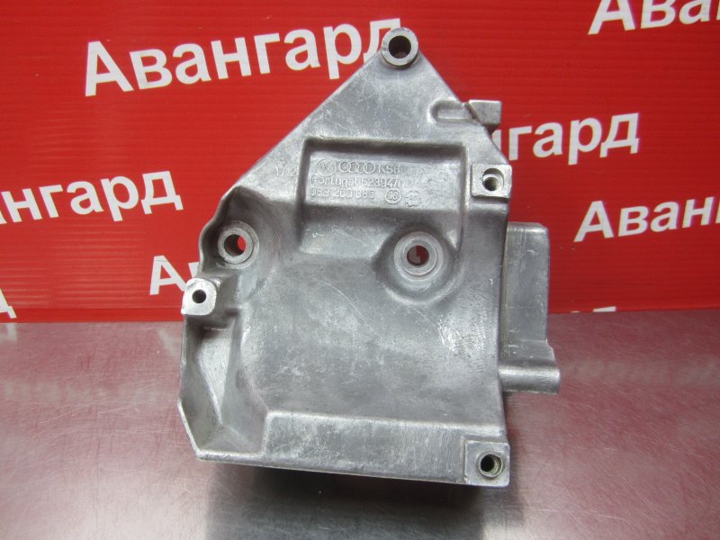 Кронштейн компрессора кондиционера Volkswagen Passat 1996 B5 AHL 06B260885 Б/У