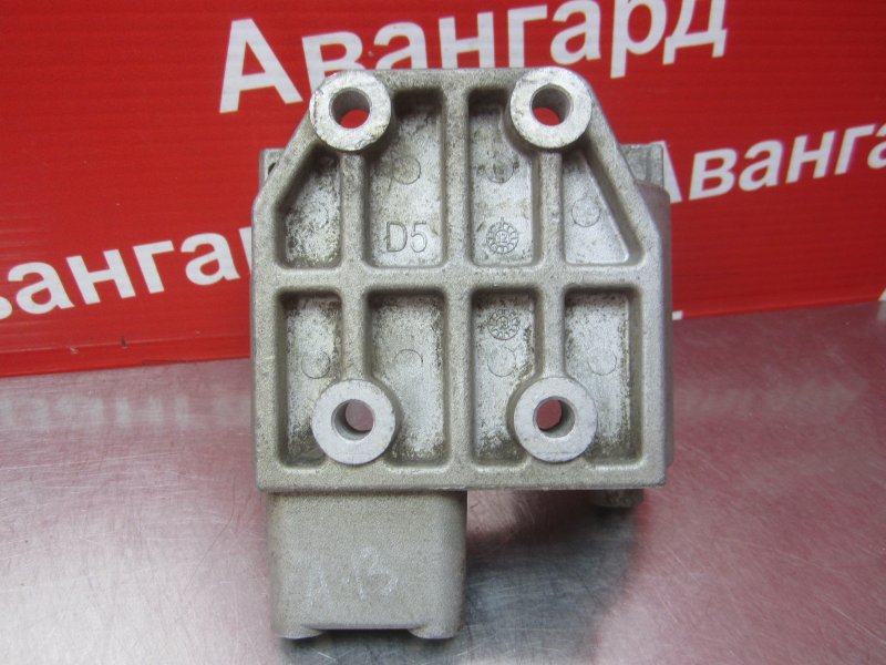 Кронштейн генератора Very 2011 A13 SQR477F