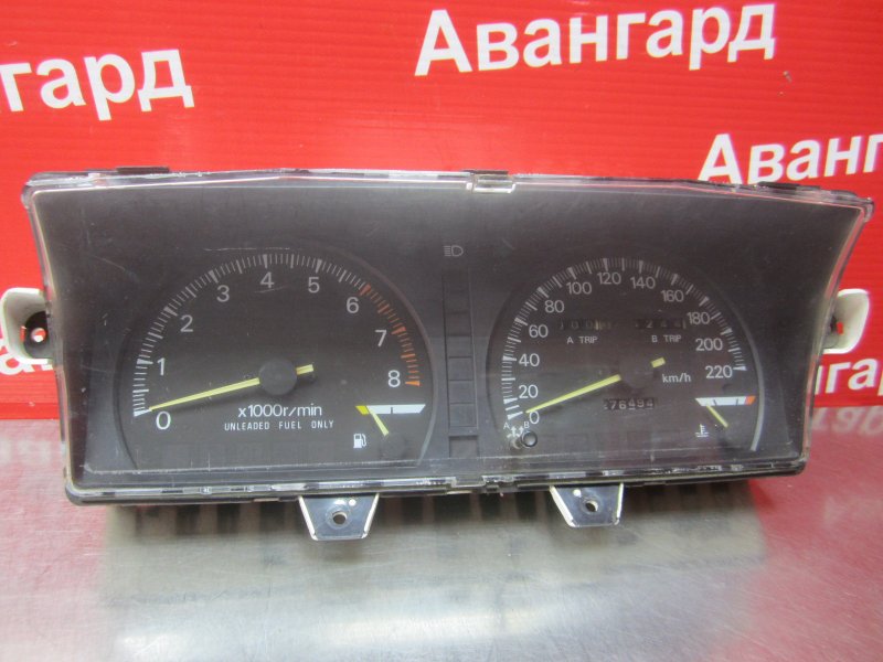 Щиток приборов Mitsubishi Galant 1990 6 4G63 MB561547 Б/У