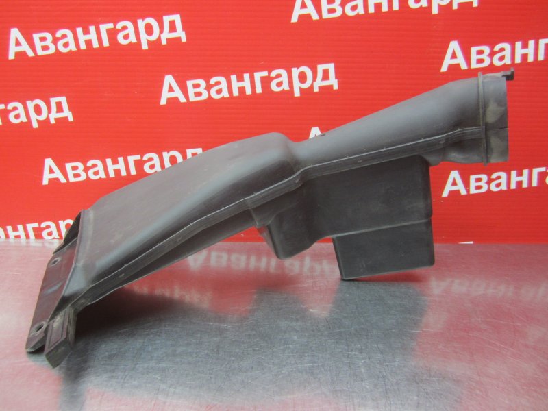 Воздухозаборник Lancer 9 2005 CS3A 4G18