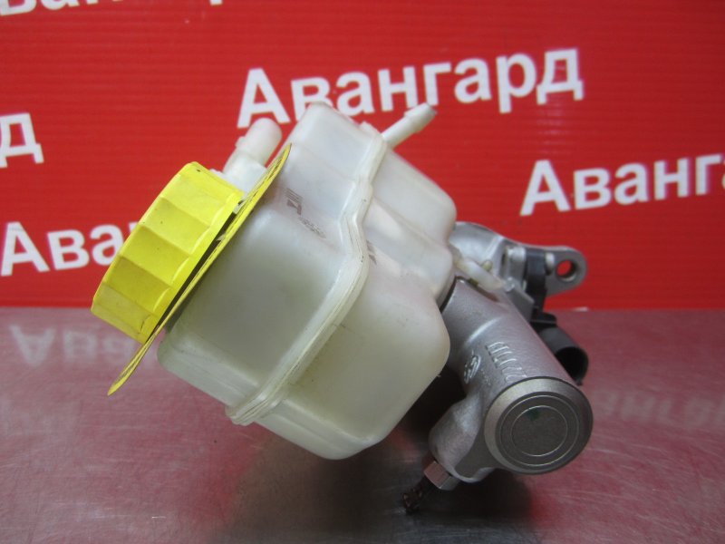 Главный тормозной цилиндр Rapid 2014 NH3 CGP