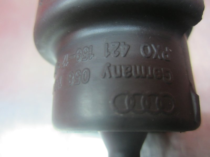 Клапан адсорбера A6 1999 C5 ARJ