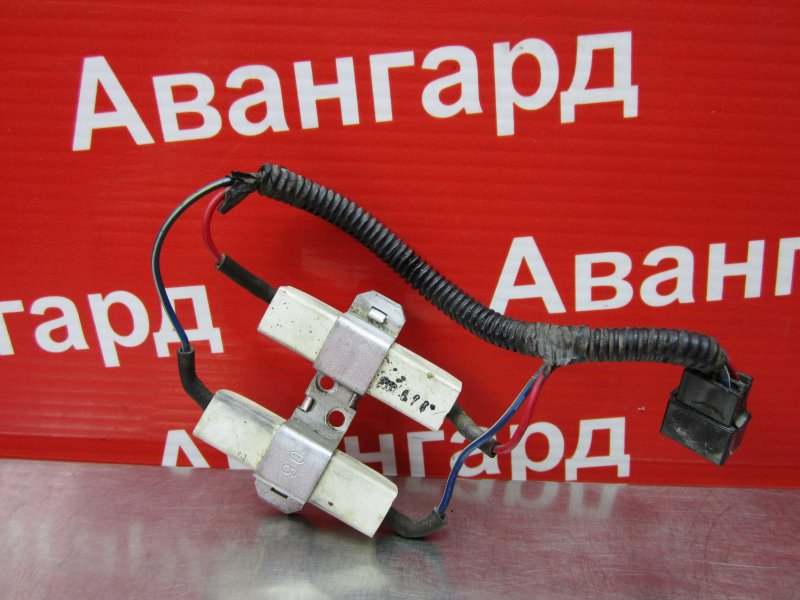 Реостат вентилятора Daewoo Nexia 2000 G15MF 96187780 Б/У