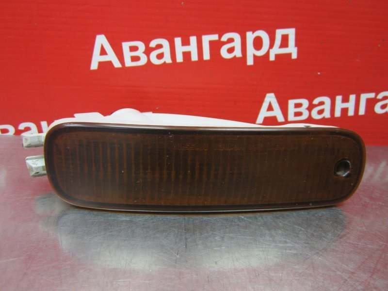 Поворотник правый Nissan Bluebird 2000 U14 26130-8E425 Б/У