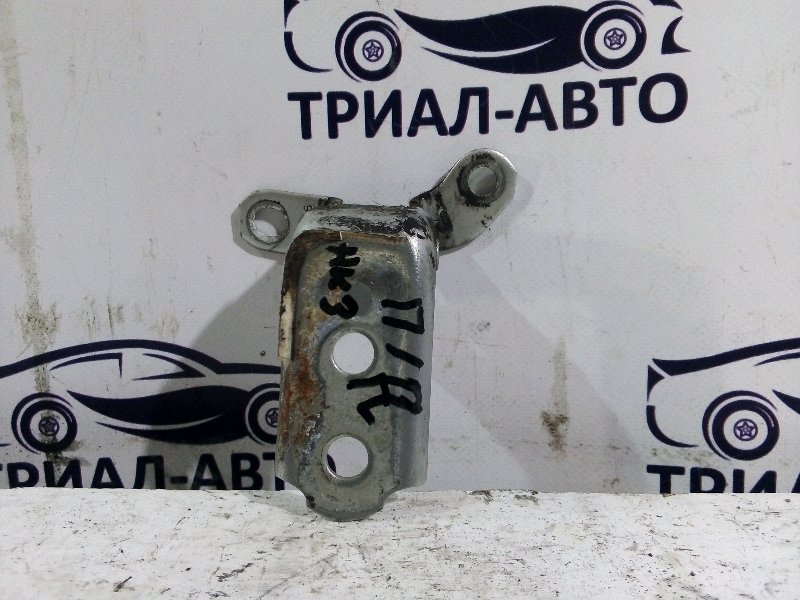 Петля двери передняя правая Lexus RX 2003-2009 2 2GRFE 6873033021 контрактная