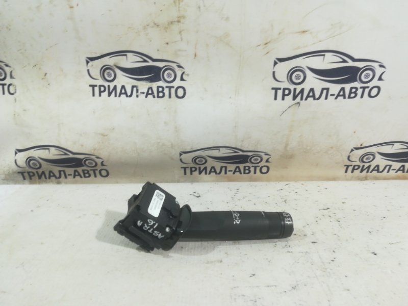 Переключатель подрулевой Opel Astra J 2010-2012 хэтчбек A16XER 1 20941131 контрактная