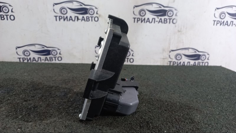 Блок управления топливным насосом Astra J 2010 хэтчбек A16XER 1