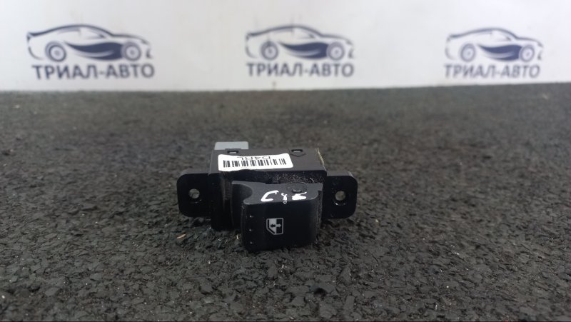 Кнопка стеклоподъемника SSANG YONG Kyron 2008 Ресталинг D20D-115 8584009010HCX контрактная