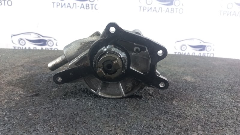 Насос вакуумный Mercedes ML 2006 W164 OM642.940 3.0 Дизель АКПП A6422300165 Б/У