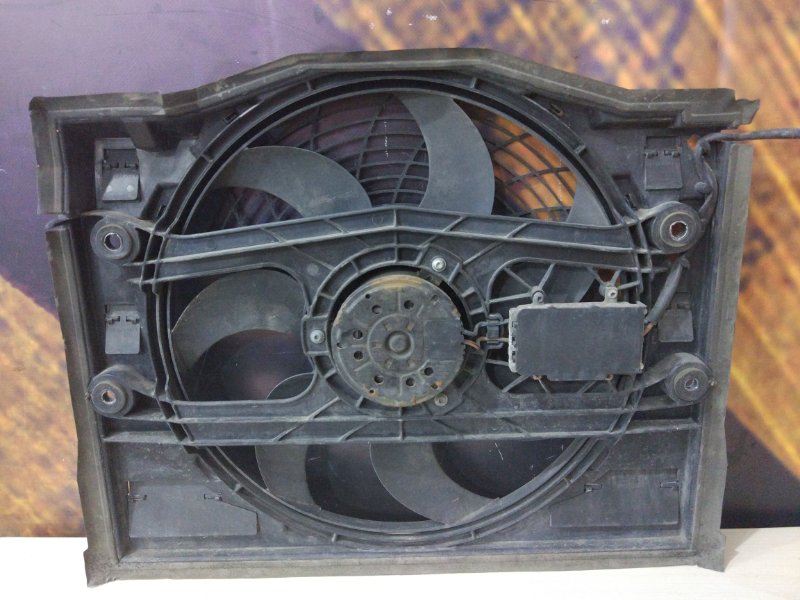 Вентилятор кондиционера 330Xi 2001 E46 M54