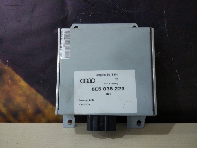 Усилитель акустической системы AUDI A4 2005 B7 BGB 8E5035223 контрактная
