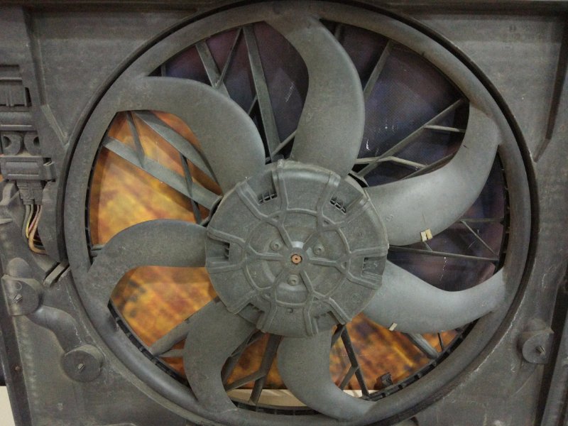 Вентилятор радиатора 525i 2004 E60 M54