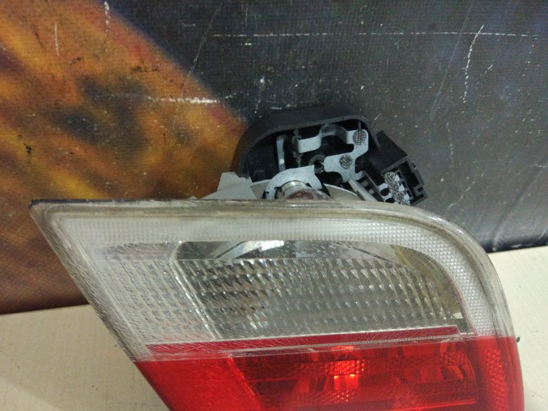 Фонарь в крышку багажника задний левый 330Ci 2001 E46 M54