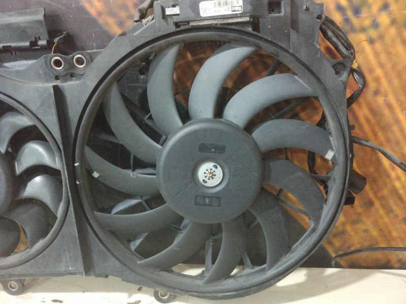 Вентилятор радиатора AUDI A4 Avant B6 ALT